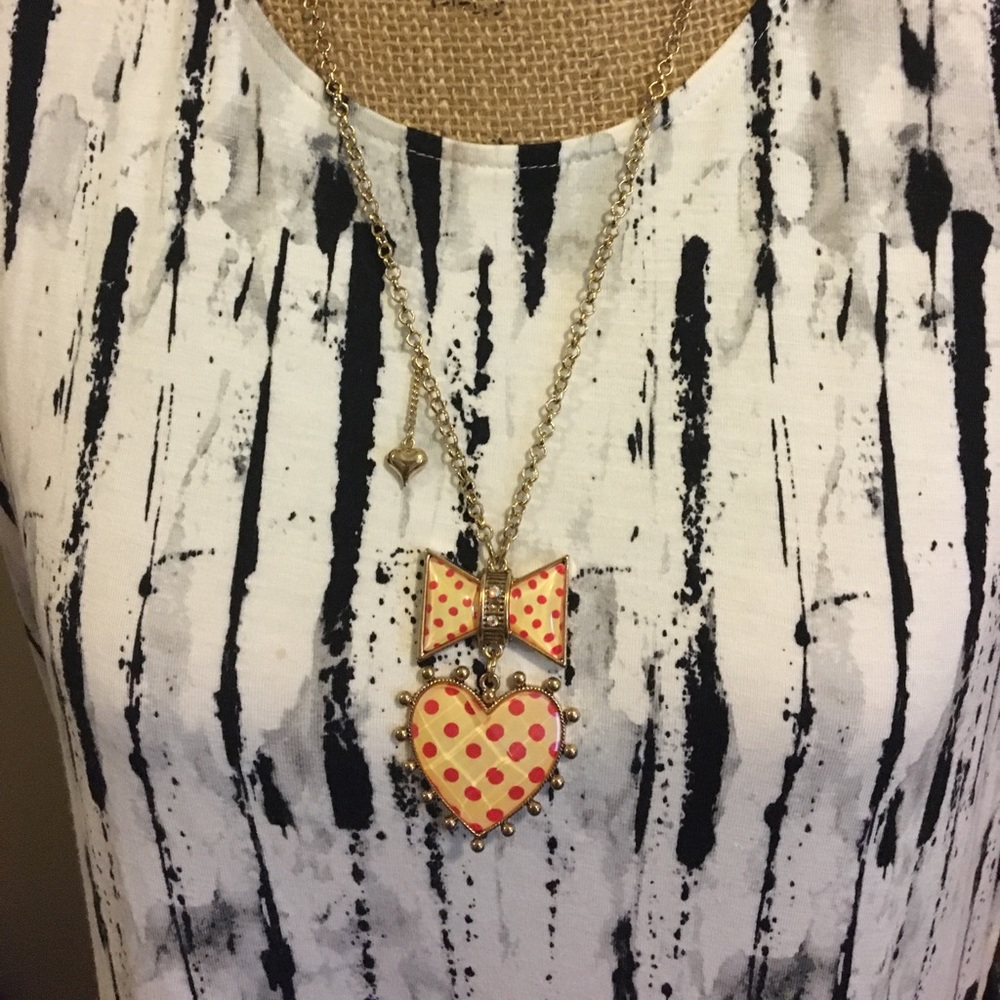 Betsey Johnson heart necklace, Valentine’s gift